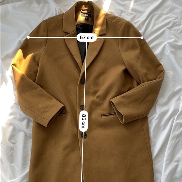 H&M Cozy Stylish Coat - Picture 5 of 5